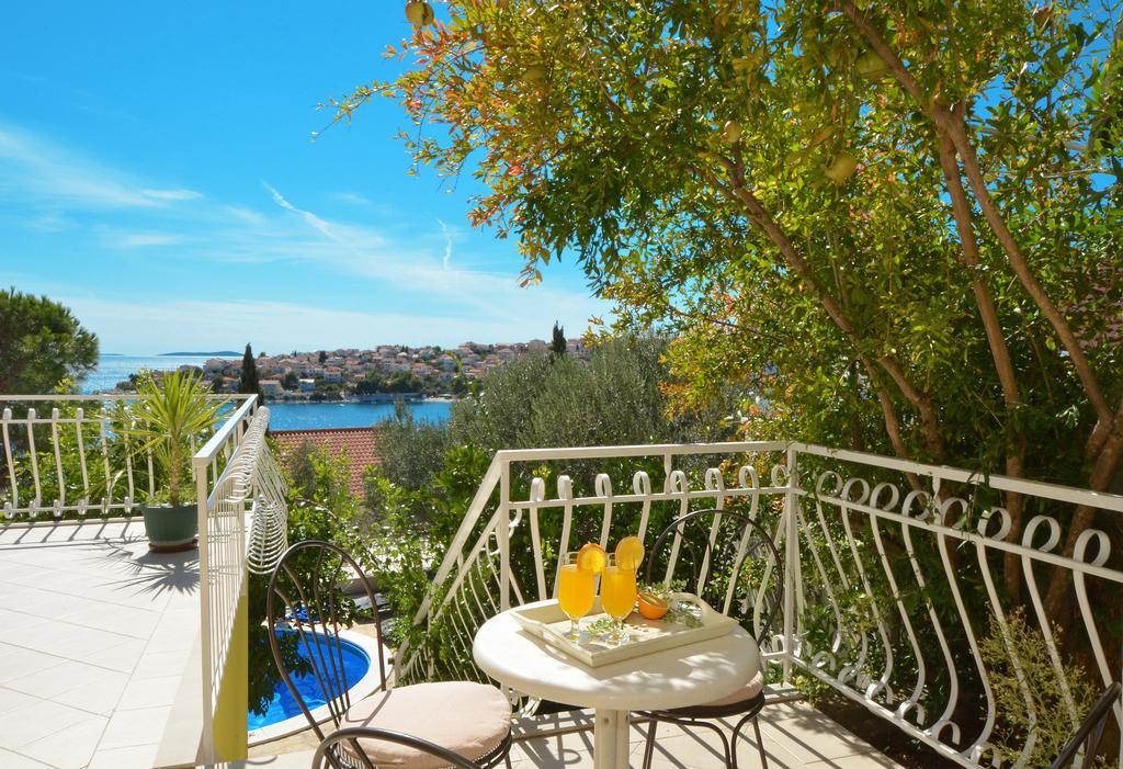 Villa Marin Trogir Exterior foto
